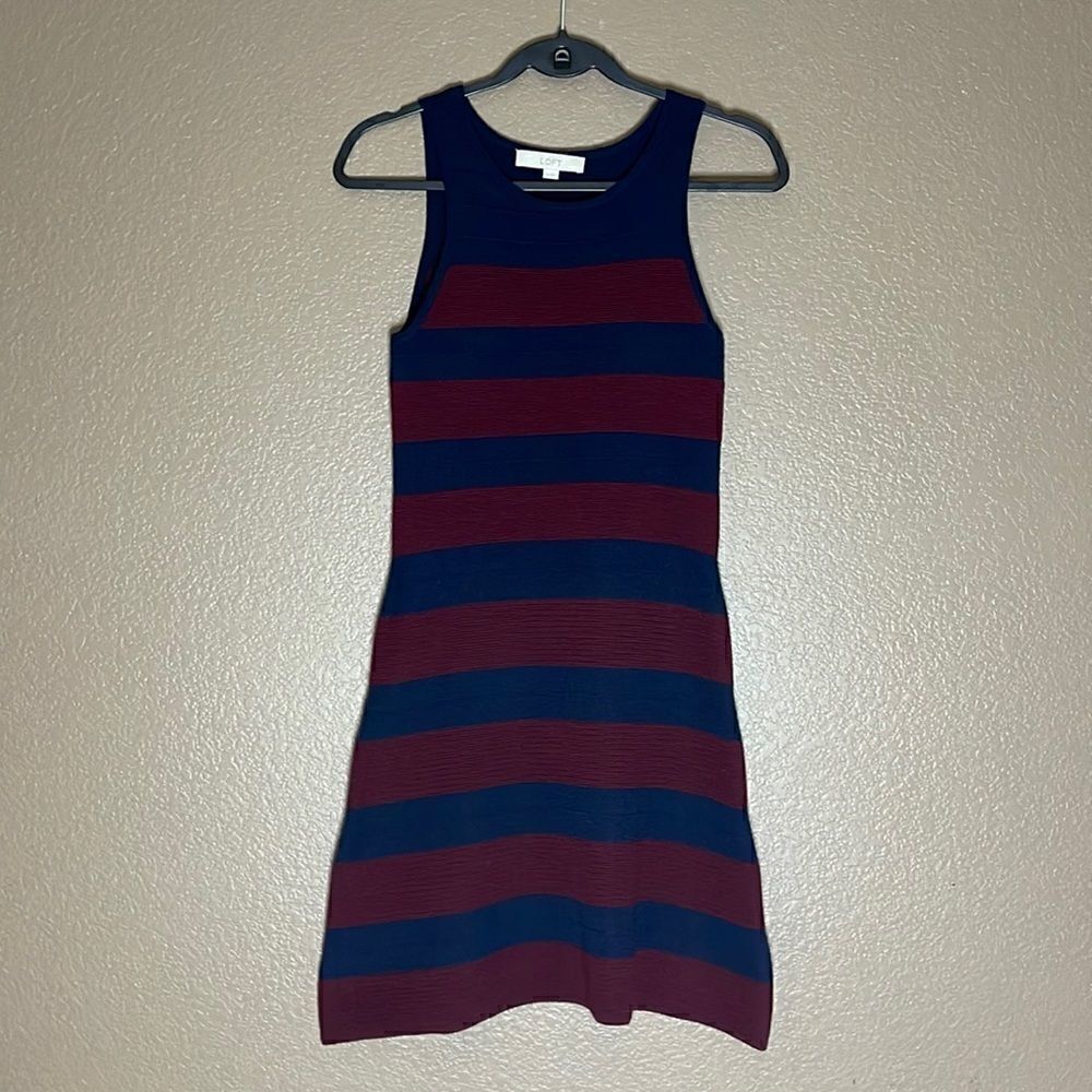 Loft by Ann Taylor sweater dress size XS